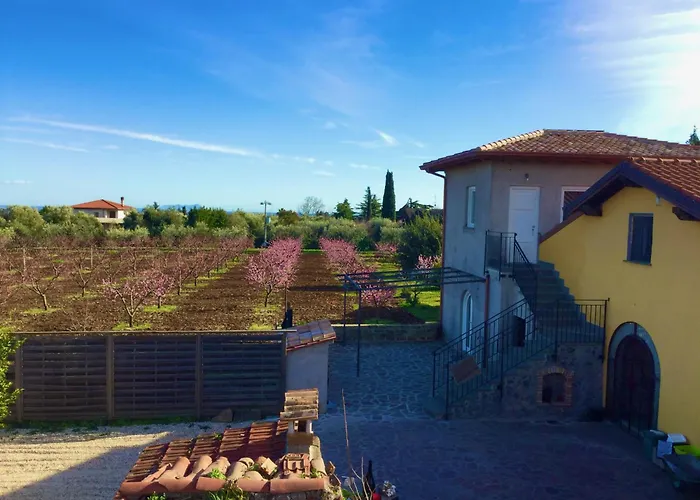 Bed and Breakfast Chez Raz 3*